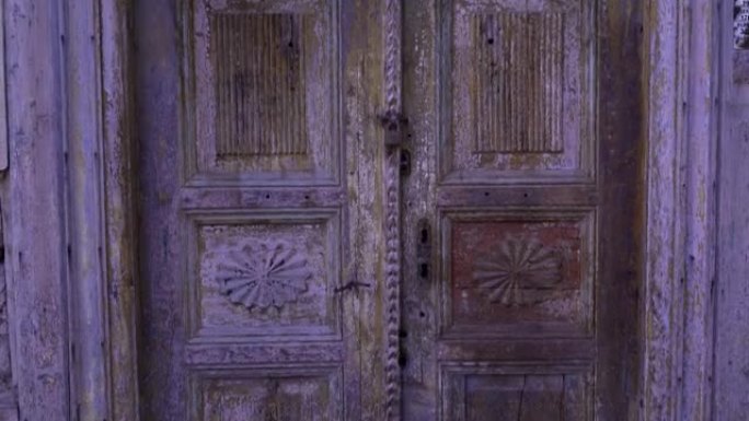 木制旧门