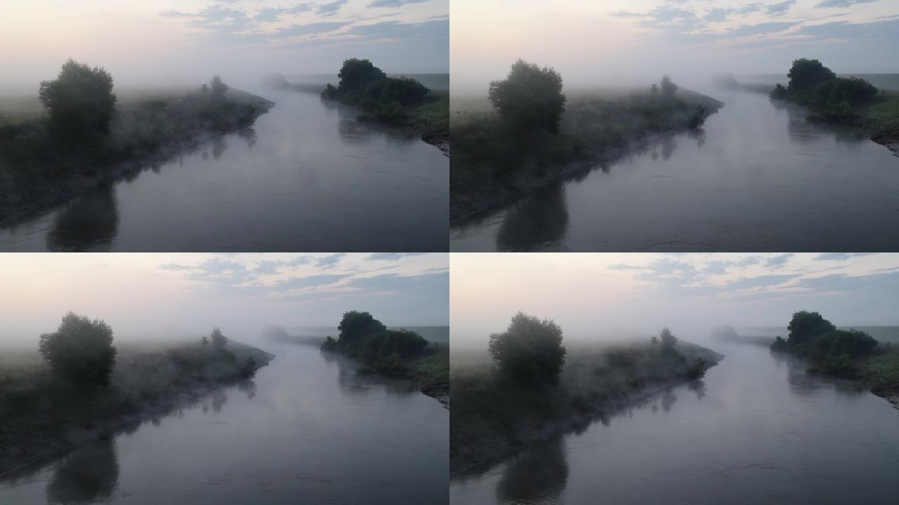 早晨雾霾笼罩的阴沉河流