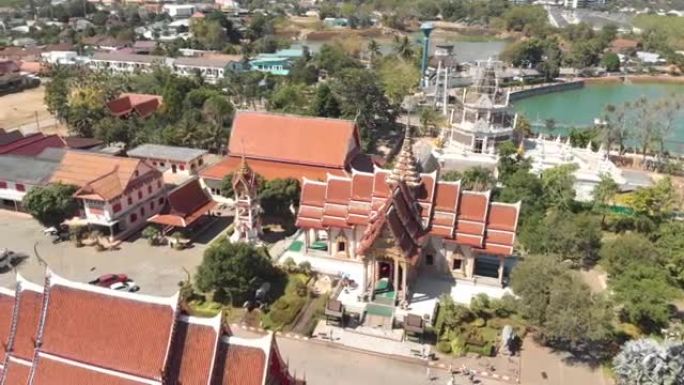 普吉岛佛教寺庙Wat cha龙的鸟瞰图。建立射击