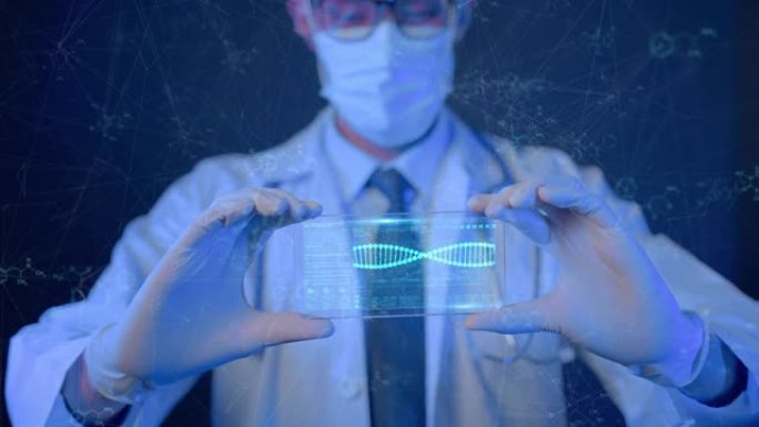 科学家医学博士和病毒疫苗研究，男人看手机3D未来病毒DNA数据信息，医学实验室未来增强现实技术分析。