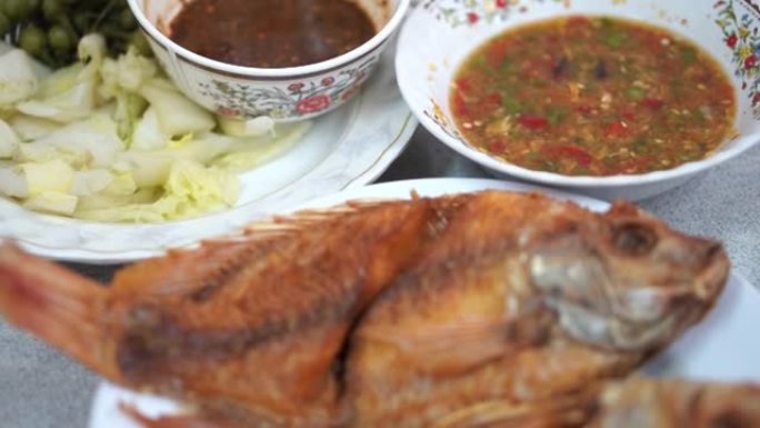 油炸罗非鱼泰国食品、加热温度、膳食