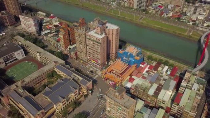 台湾晴天台北河滨市景空中全景4k