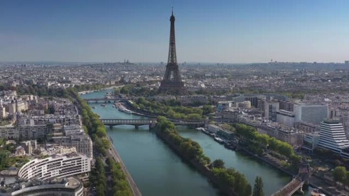 晴天飞越巴黎市中心著名塔楼河畔空中全景4k法国