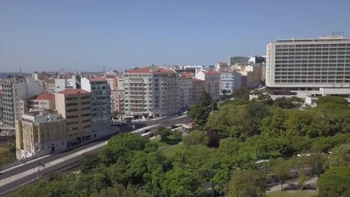 阳光明媚的一天里斯本城市景观公园全景4k葡萄牙