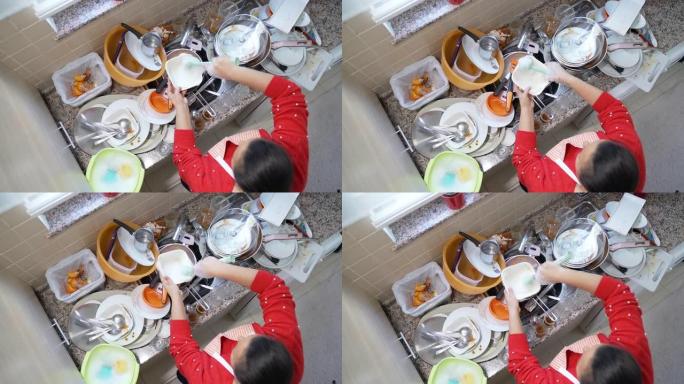 一个成熟女人在家洗碗的4k视频片段