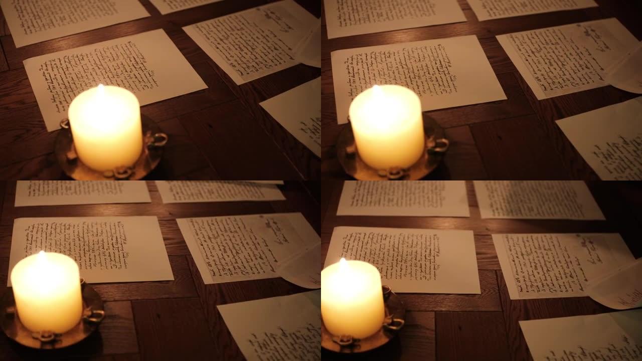 穿着睡衣的作家女人在烛光的黑暗房间里写诗