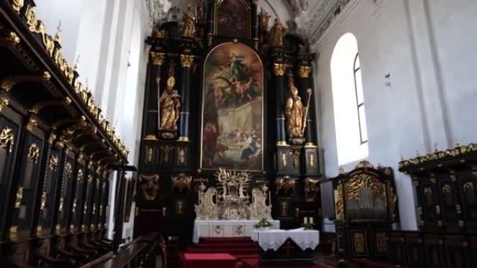 多瑙河格赖恩附近的瓦尔德豪森修道院 (Stiftskirche Waldhausen) 的内部视图