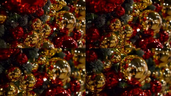 不同大小的圣诞节金色和红色球