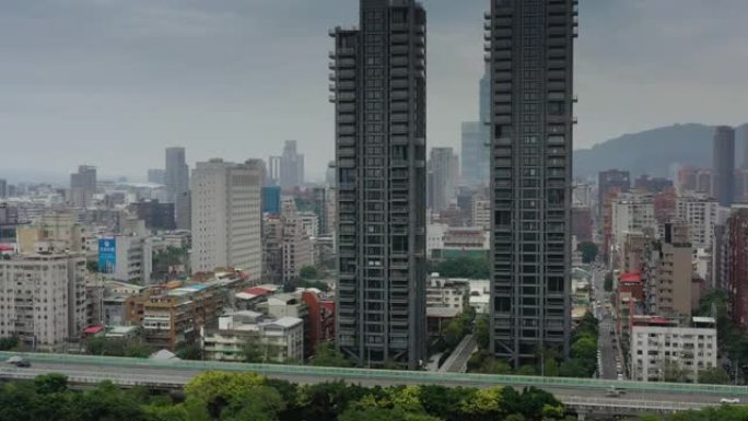 阴天台北市交通街现代公寓楼空中全景4k台湾