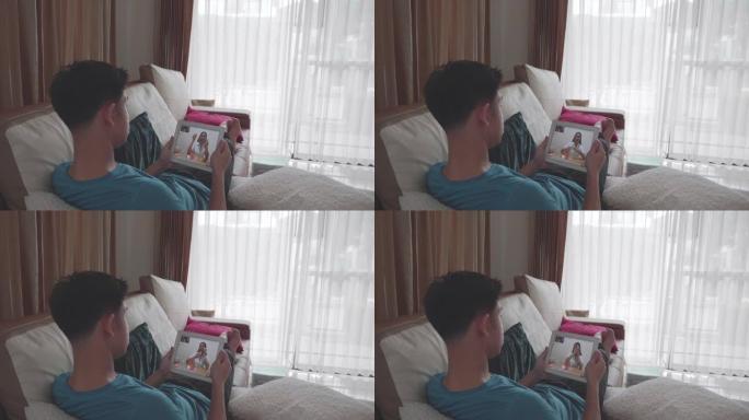 患者通过平板电脑和计算机上的电话会议频道从女医生那里获得建议