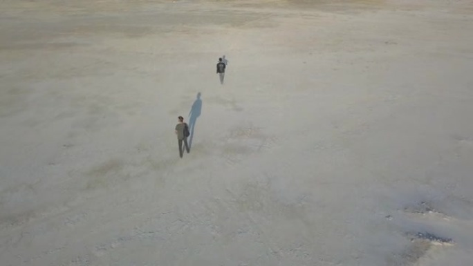 沙漠中的4k空中无人机镜头