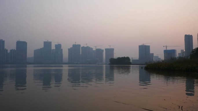 暮光之城长沙市湖滨公园湾公寓综合体建设现代码头慢动作全景4k中国