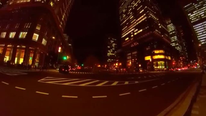 东京夜晚的城市景观。