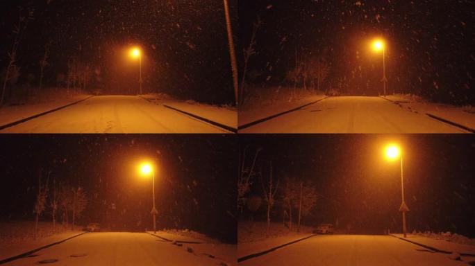黄昏和路灯降雪