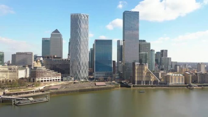 伦敦，英国金融区白天景观，空中