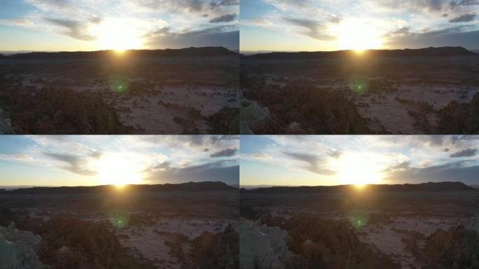 犹他州沙漠景观日落的鸟瞰图