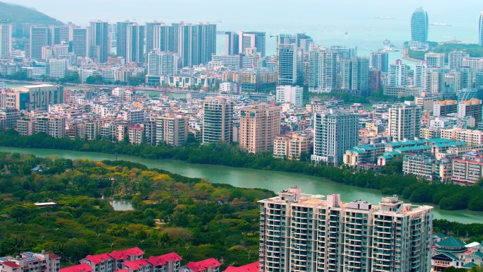 海南三亚宣传建设凤凰岛鹿回头游玩轮船旅游