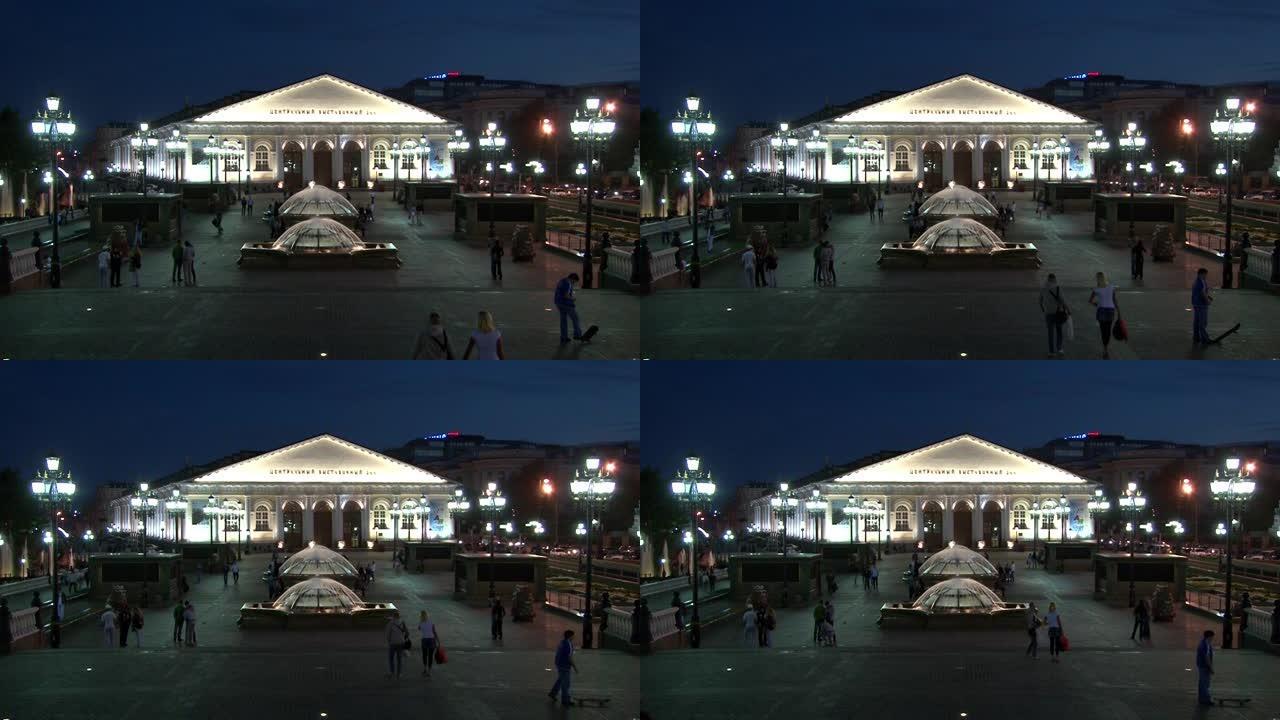莫斯科市中心的中央展览馆Manezhnaya广场。