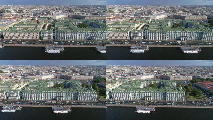 在俄罗斯埃尔米塔日附近的涅瓦河上空飞行