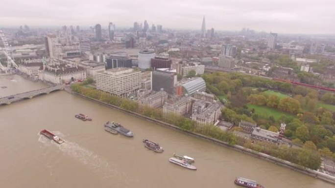 伦敦的4k天线和泰晤士河上的伦敦眼