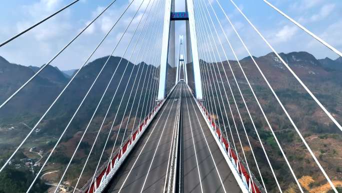 贵州天空之桥桥面视角