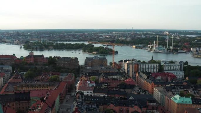 瑞典斯德哥尔摩。S ö dermalm的全景空中飞行无人机视图