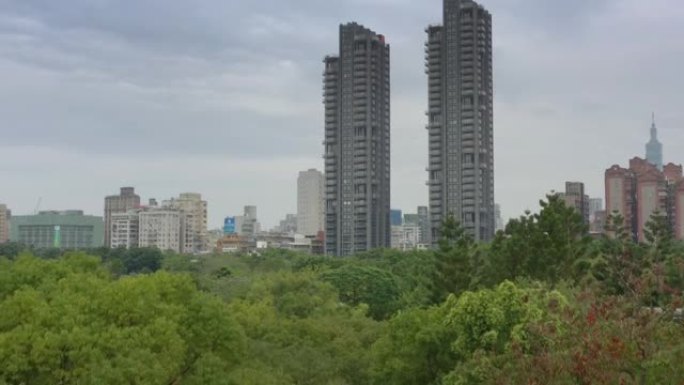阴天台北市公园现代公寓大楼空中全景4k台湾