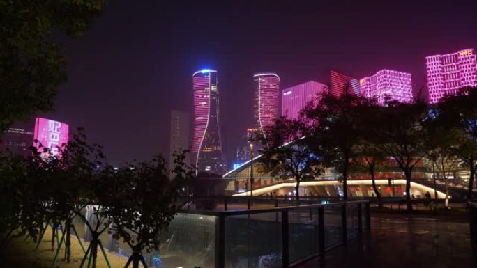 杭州市区夜间照明著名大剧院公园广场全景4k中国