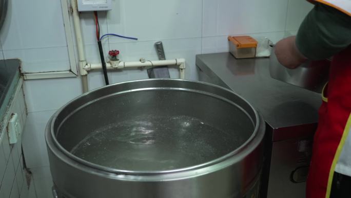 陕西渭南蒲城水盆羊肉制作方法