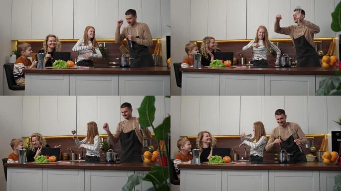 积极的聋哑家庭在厨房里玩得开心