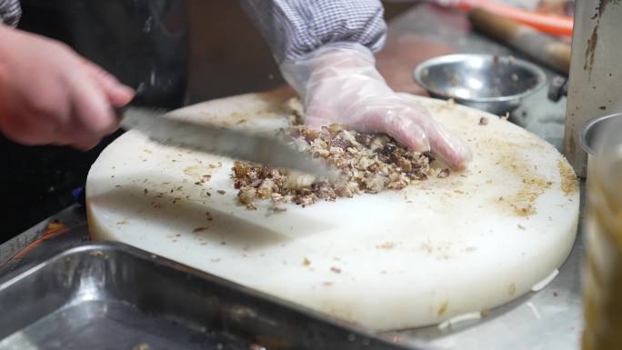 东北小吃熏肉大饼制作方法