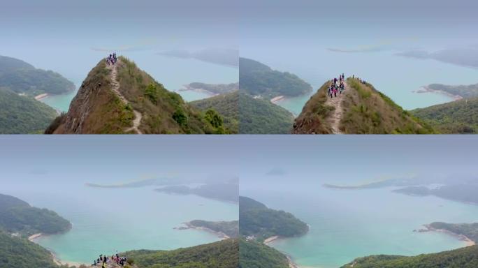 飞越清水湾附近的山脉，远足香港著名的度假郊野公园