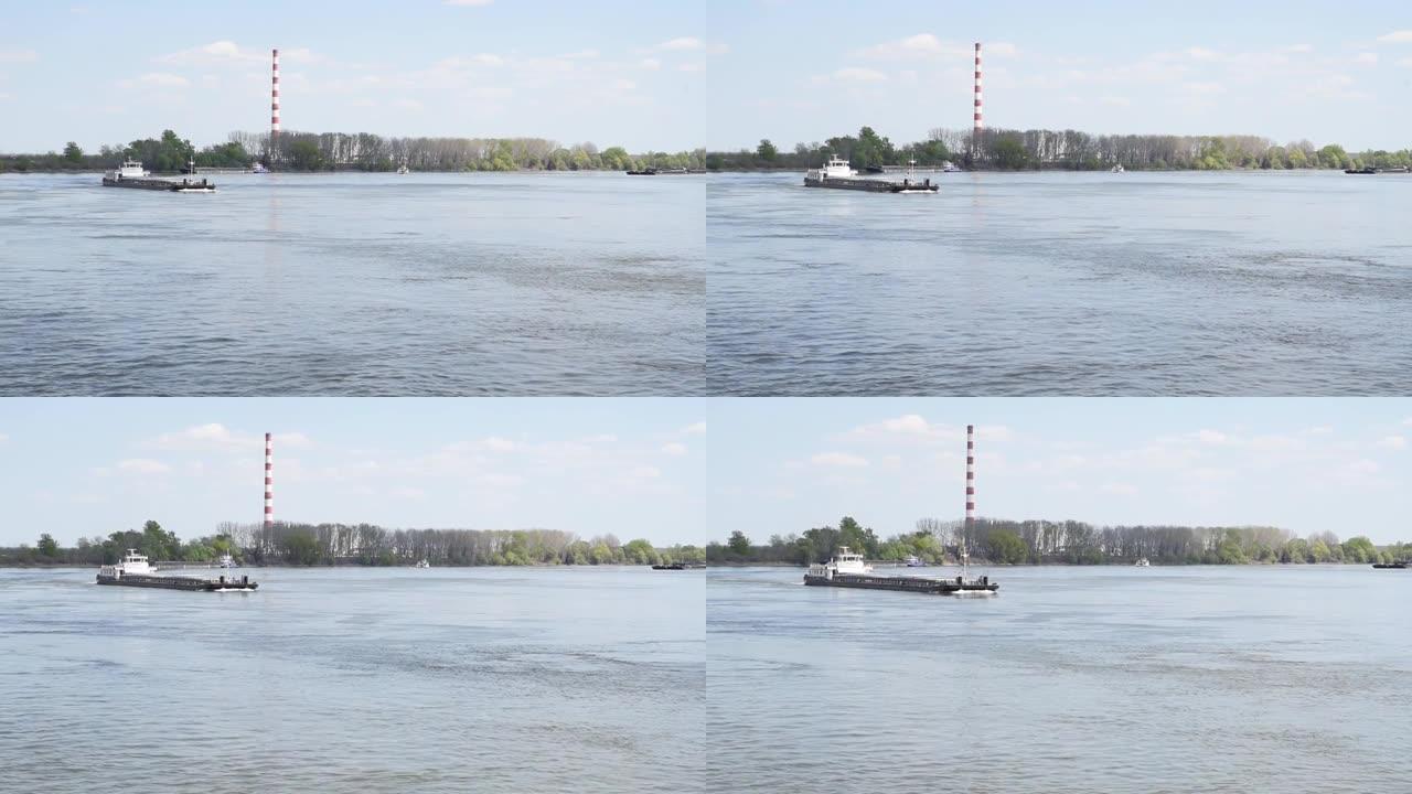 在多瑙河上航行的油轮驳船或用于粮食作物和粮食的船
