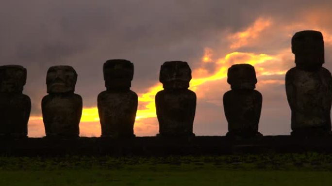 神秘石摩艾日落，复活节岛，拉帕努伊，波利尼西亚，智利