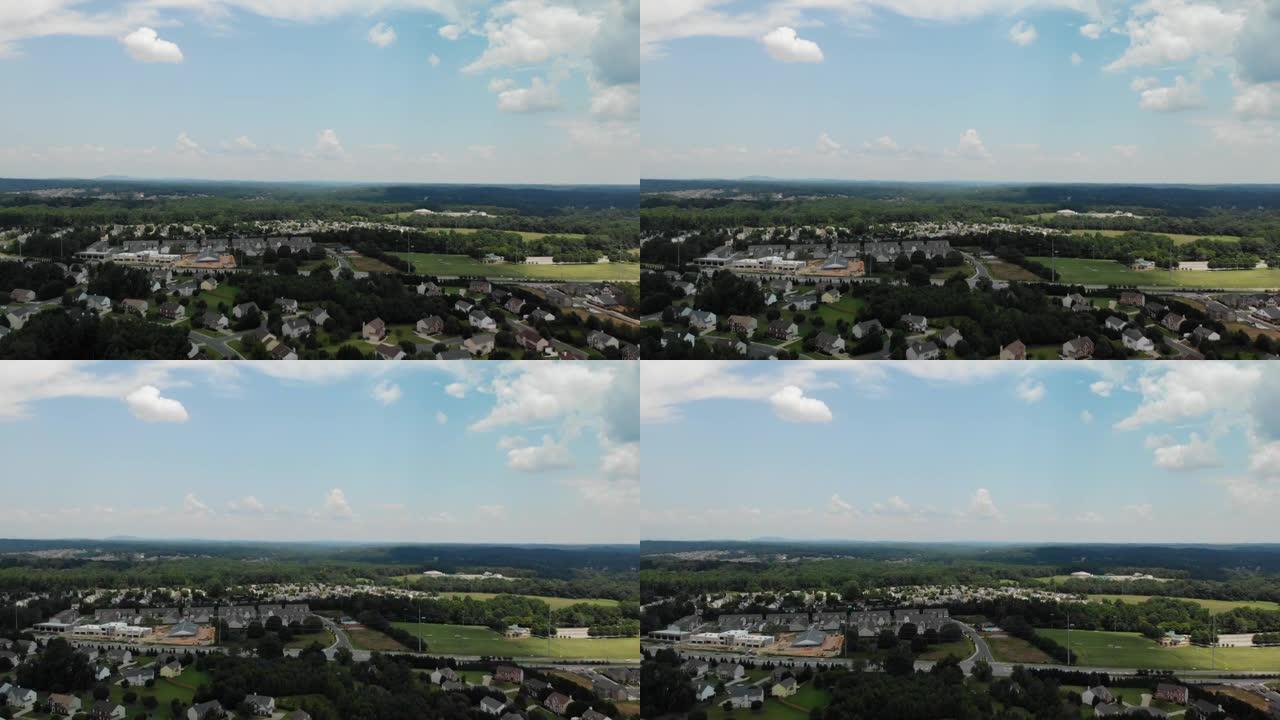 郊区有住房集群的高档分区的空中全景。