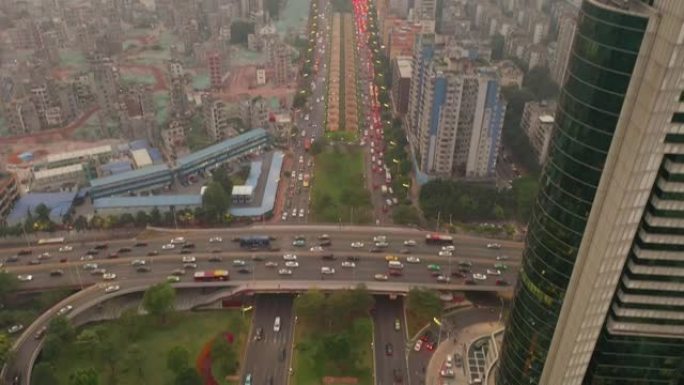 暮光之城广州市中心交通路口隧道空中俯拍全景4k中国