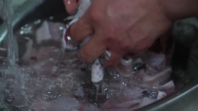 石锅鱼制作方法