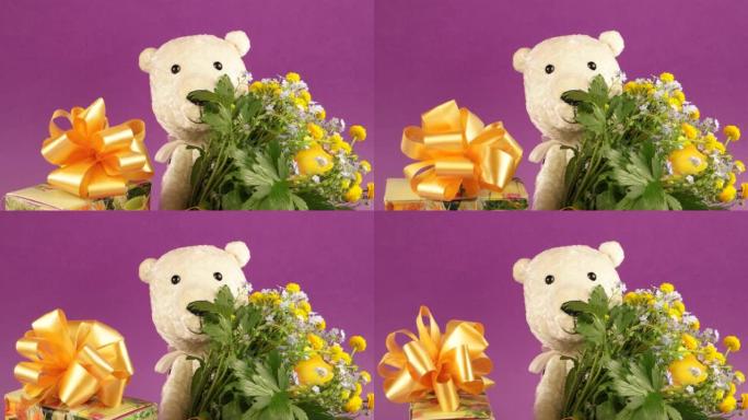 泰迪熊和一束鲜花