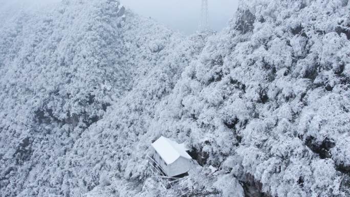 湖南邵阳洞口雪峰山雪景航拍