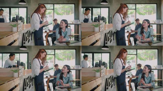 顾客向咖啡师订购咖啡