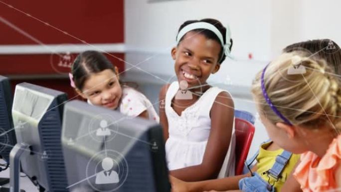 使用计算机对学童进行网络连接的动画