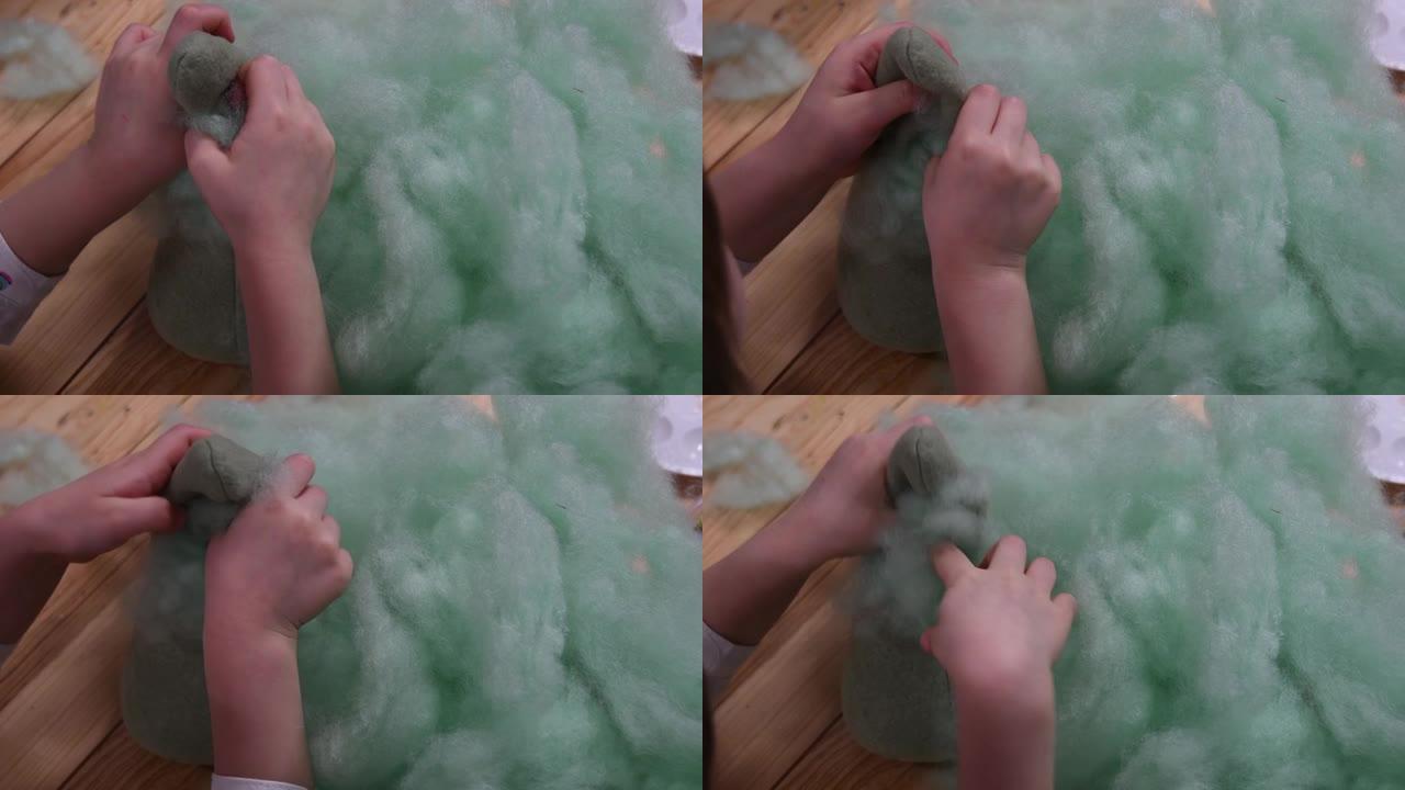 儿童手用sintepon空心棉填充物制作毛绒玩具