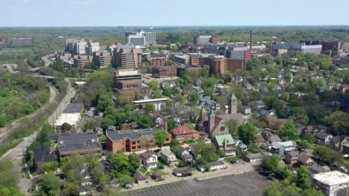 安娜堡和密歇根大学的鸟瞰图