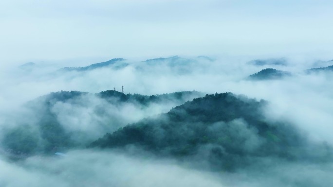 山水画卷山脉山川云雾缭绕