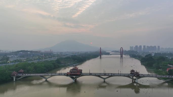 航拍傍晚福建漳州九龙江南山桥