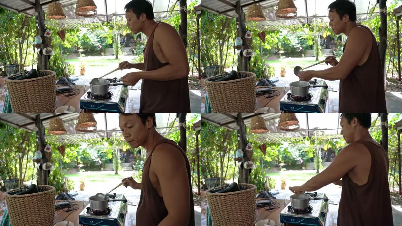 泰国厨师品尝椰奶汤