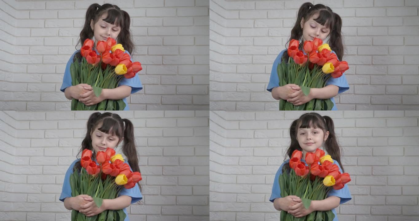 带鲜花的友好孩子。