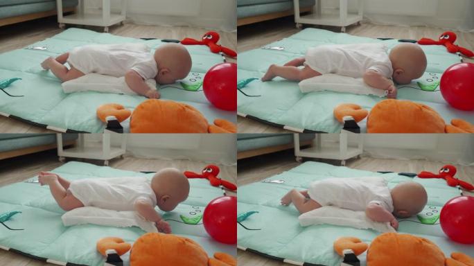 婴儿运动婴儿提头躺在肚子上活动游戏垫