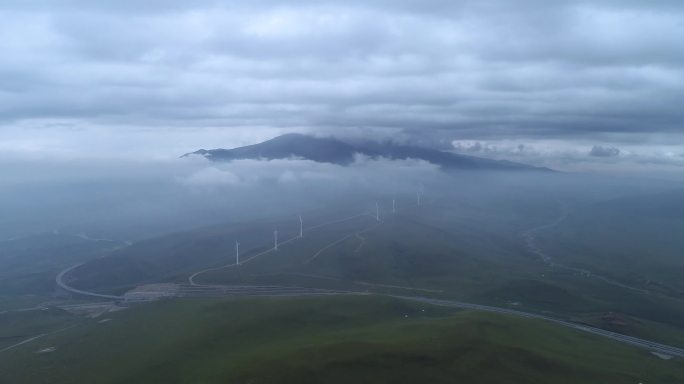 风车草地高山云新能源风力发电