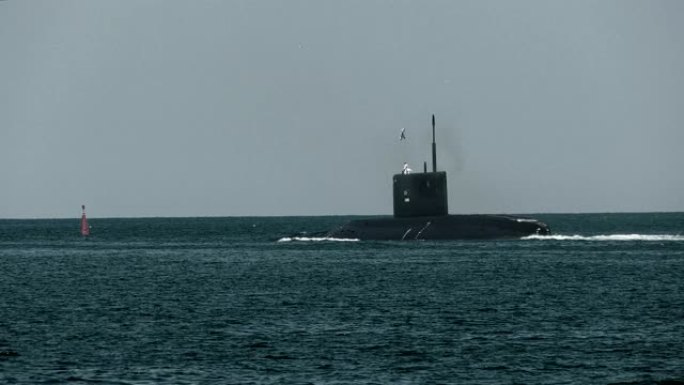 潜艇在海上潜艇航行视频素材